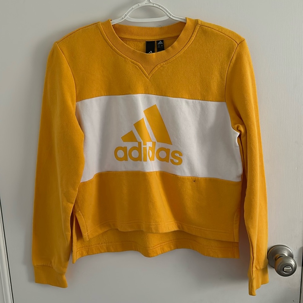 Size Small Adidas Crew Neck